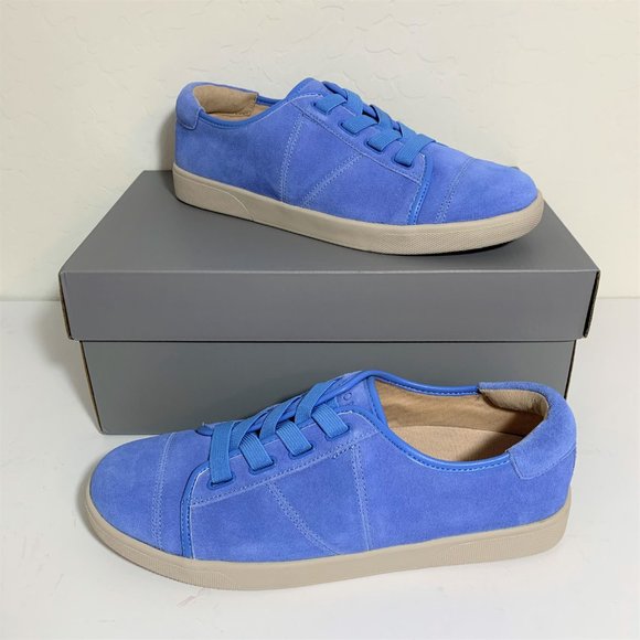 Vionic Sunny Jean Sneakers Suede Slip On Low Top Periwinkle Blue Size 7 NEW - Picture 1 of 6